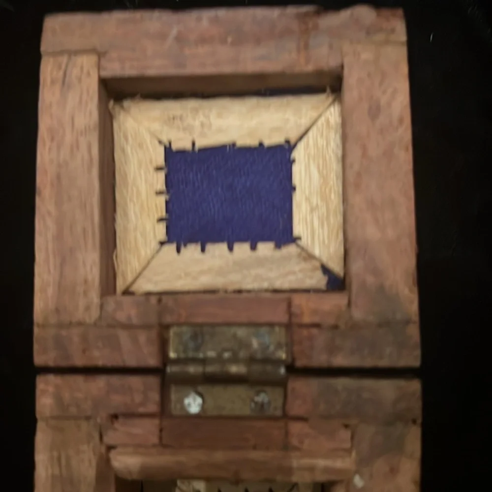 VTG Handcrafted Carved Wooden Trinket Box 2.25